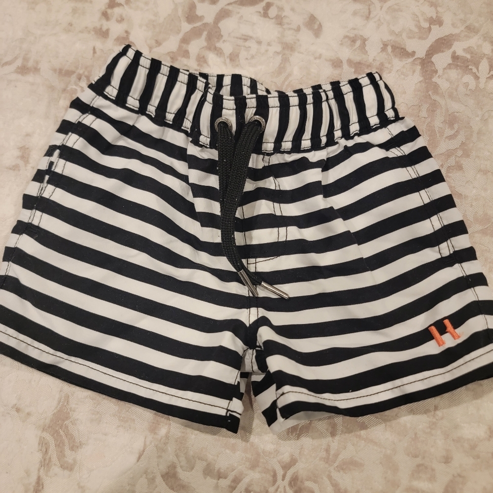 Beau Hudson swim